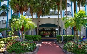Clarion Inn & Suites Miami International Airport